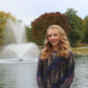 Meet your Posher, Alexandra